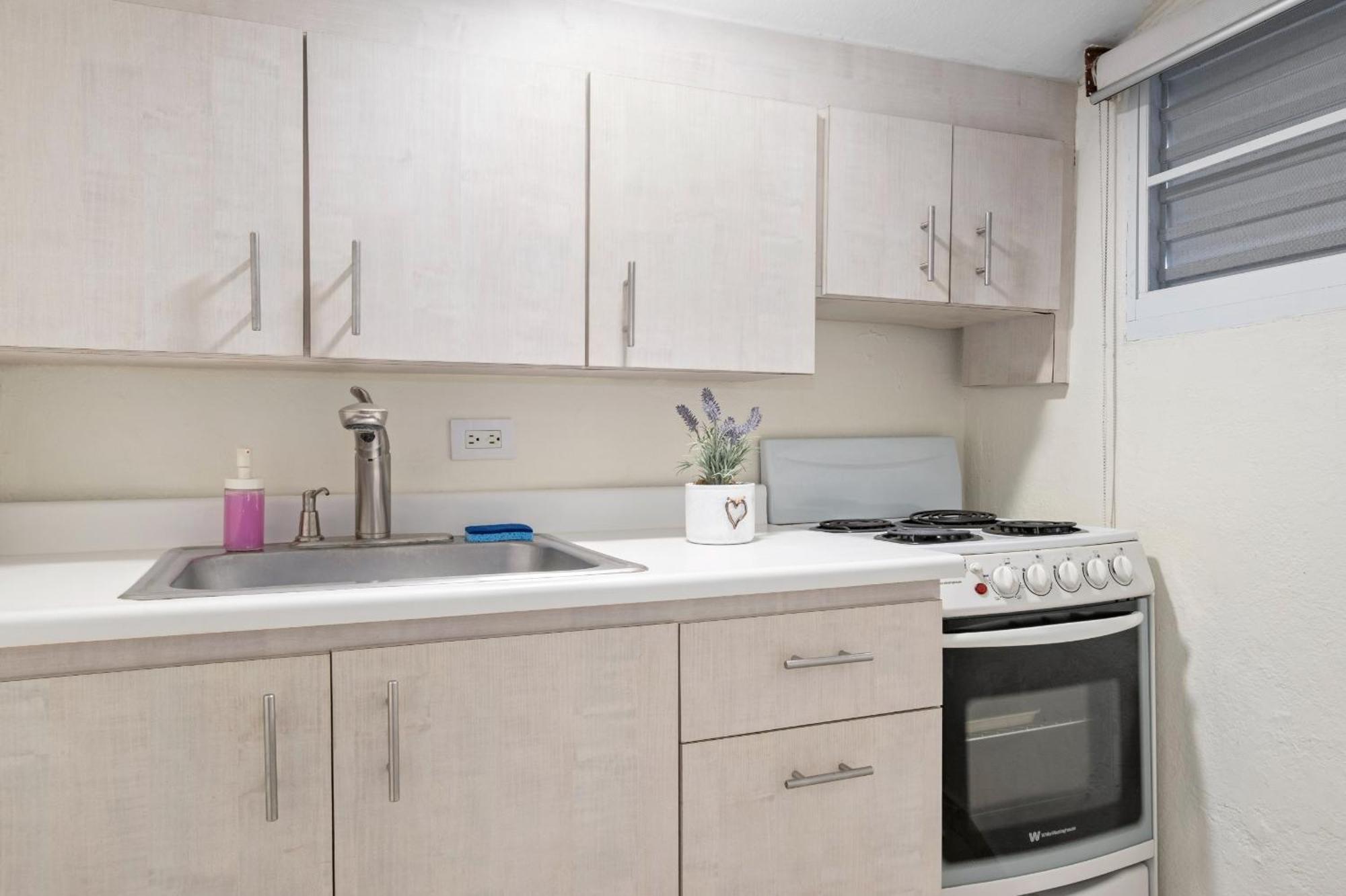 Prime Location At Condado Beach 1Br 1Ba - Apt 8 San Juan Buitenkant foto